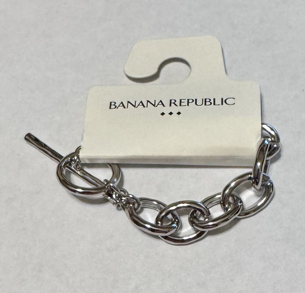 Banana Republic Silver Tone Toggle Chain Bracelet NWT